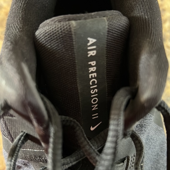 Nike Air Precision II Basketball Shoe - Picture 9 of 9